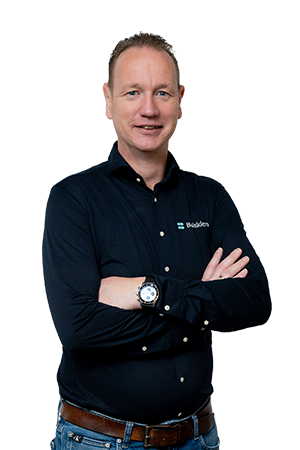 Portrait of Rob van den Langeberg, Business Operations Manager at Buisklem.
